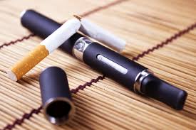 Vapoter ou Fumer, vapoter est-ce mauvais pour vous ?